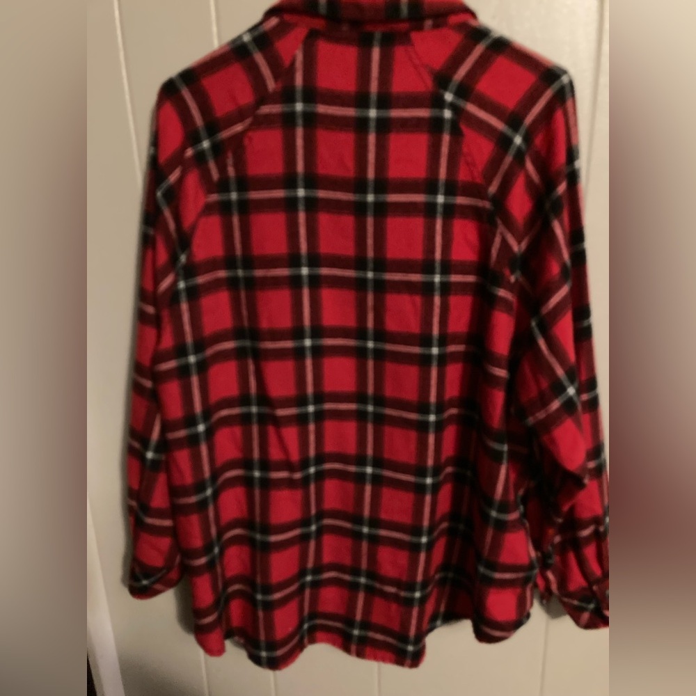 Red Plaid Button-Up Shirt - Picture 4 of 6